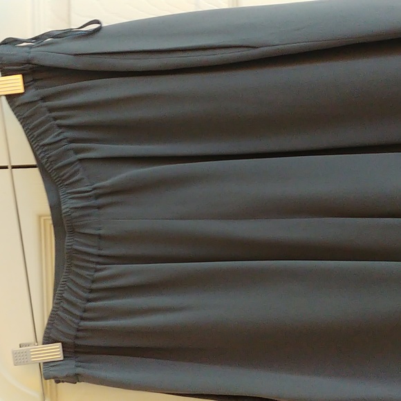 Jones New York Women's 2 Piece Suit - Tailored Jacket and Pants - Picture 9 of 11